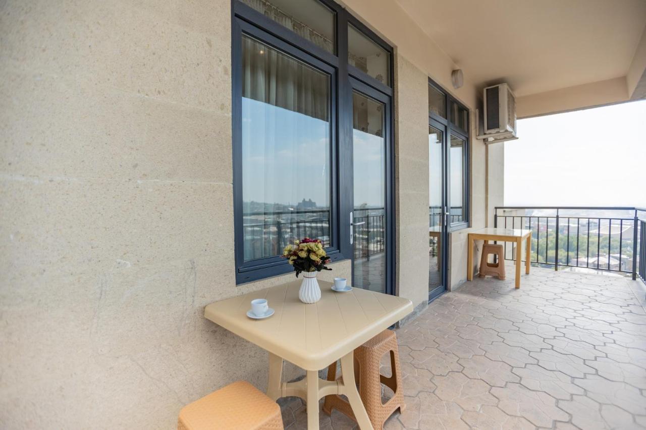 Stay Inn-Ararat View Apt Near Vernissage Yerevan Exterior photo