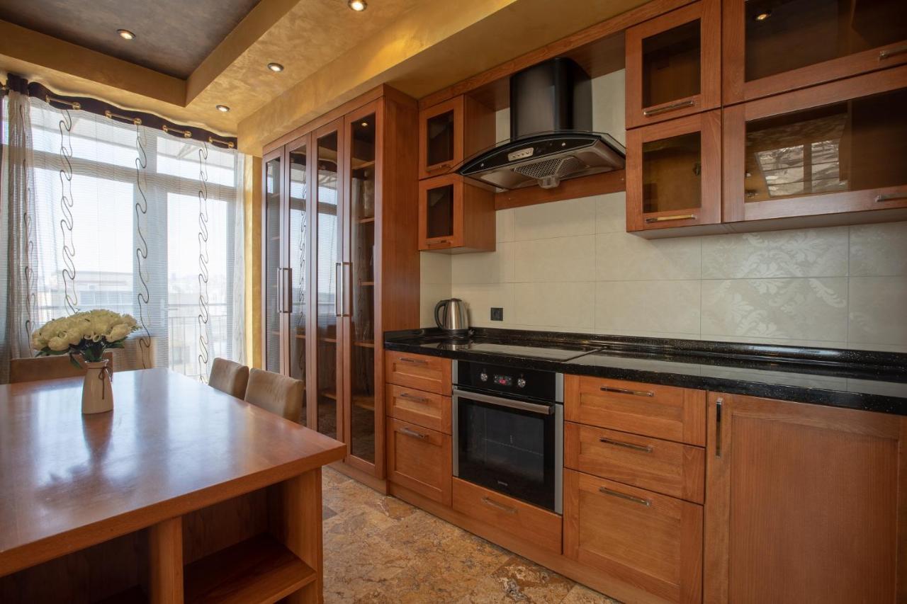 Stay Inn-Ararat View Apt Near Vernissage Yerevan Exterior photo